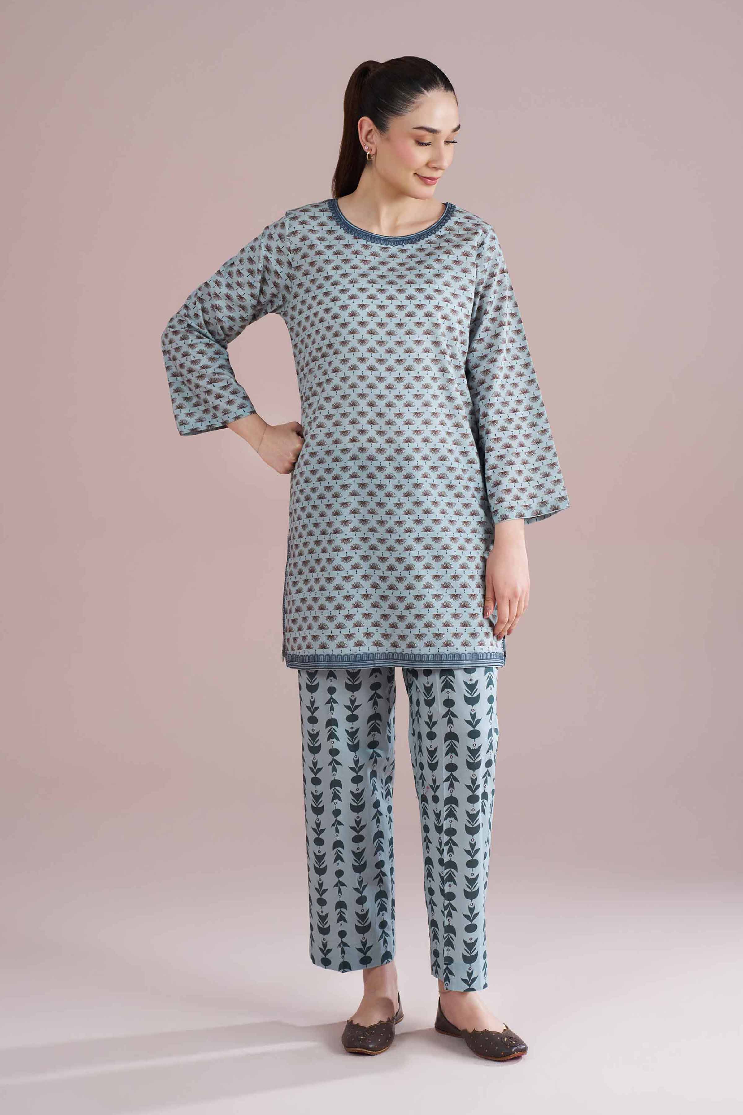2 Piece - Printed Embroidered Suit - PE26-202 view 4