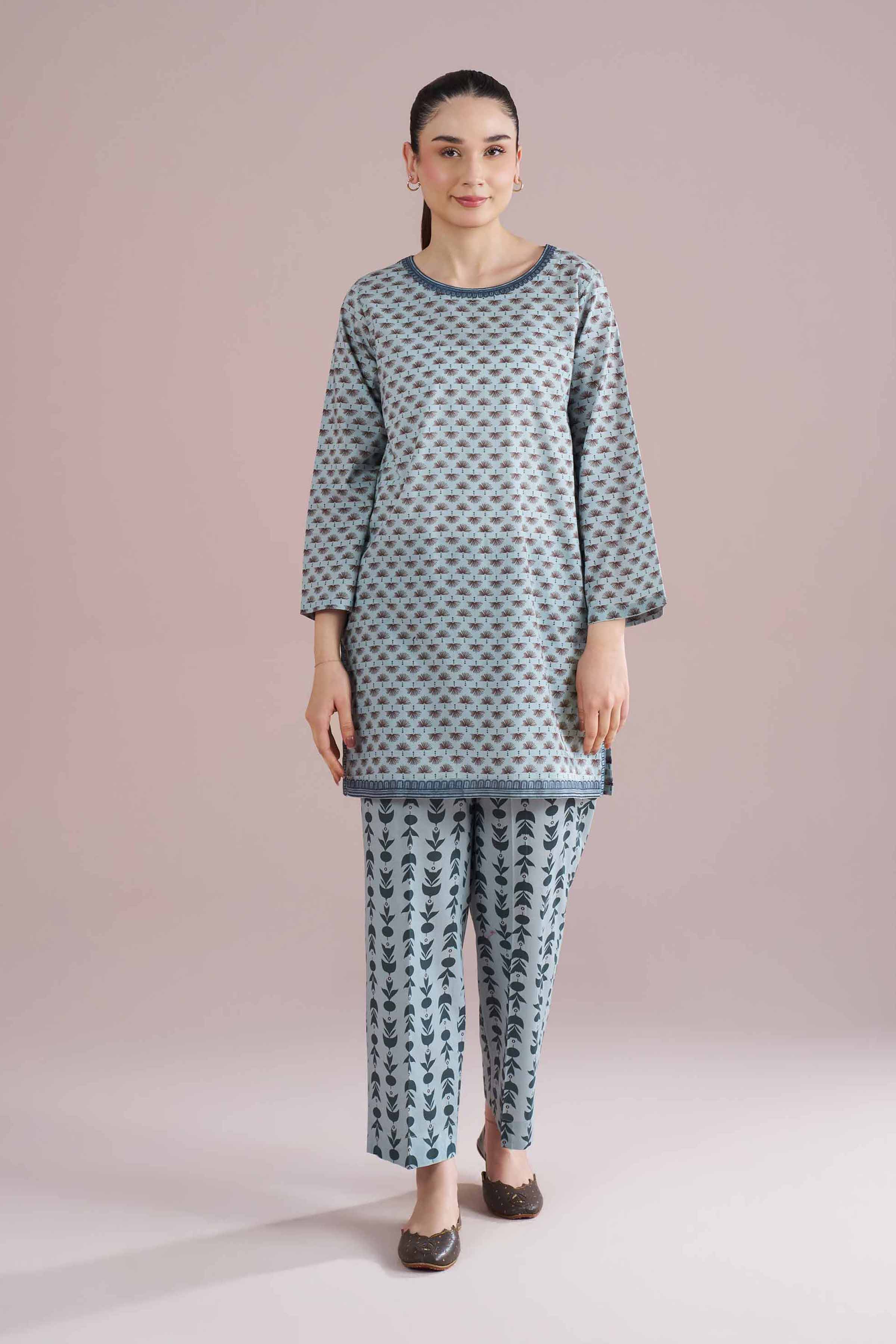 2 Piece - Printed Embroidered Suit - PE26-202 view 5