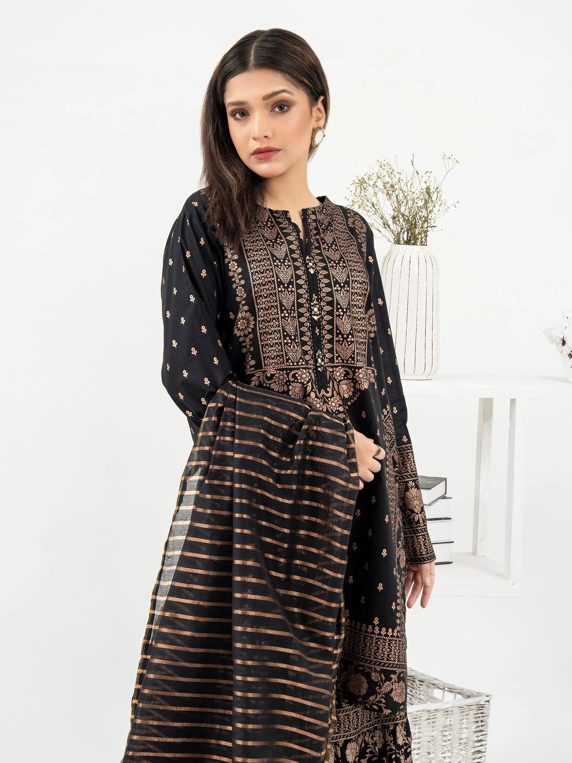 3 Piece Lawn Suit-Paste Print (Pret) view 4