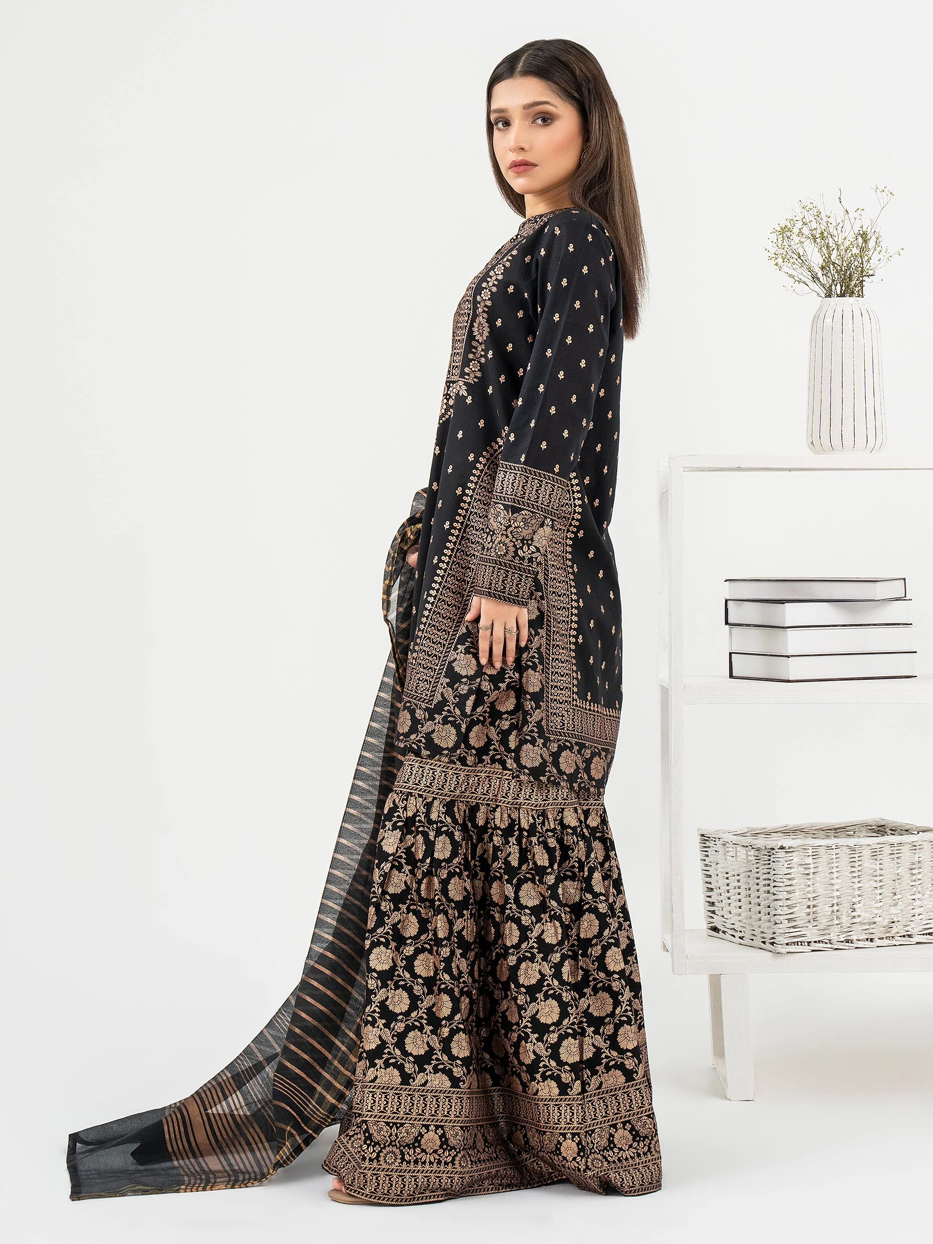 3 Piece Lawn Suit-Paste Print (Pret) view 5