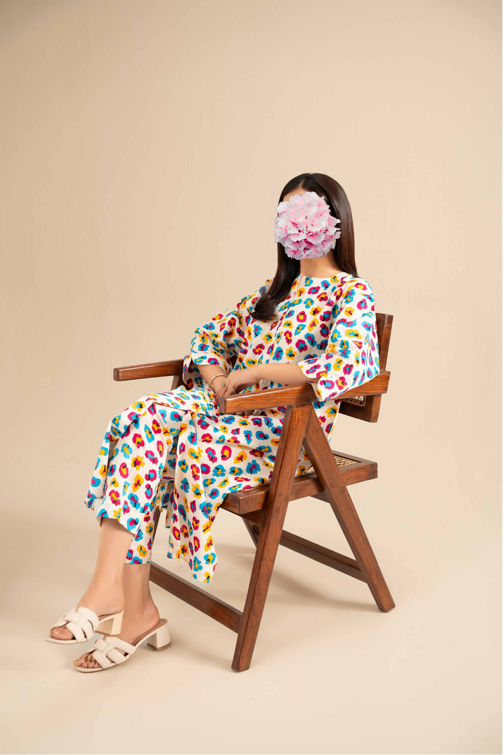 2 Piece - Printed Suit - PE25-423 view 3