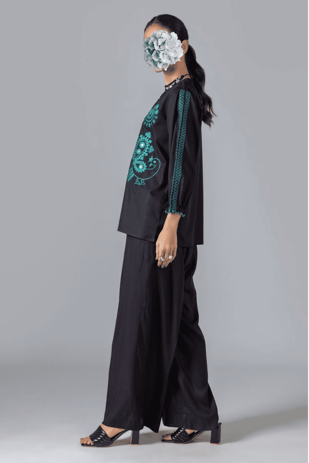 Embroidered | Crosshatch Poplin | Blouse view 3